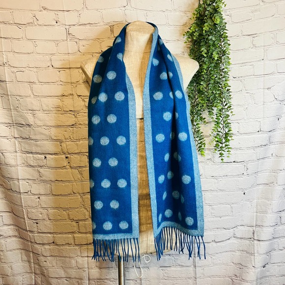 Charter Club Scarf 100% Cashmere Blue Dot Fringe Reversible - Picture 1 of 4
